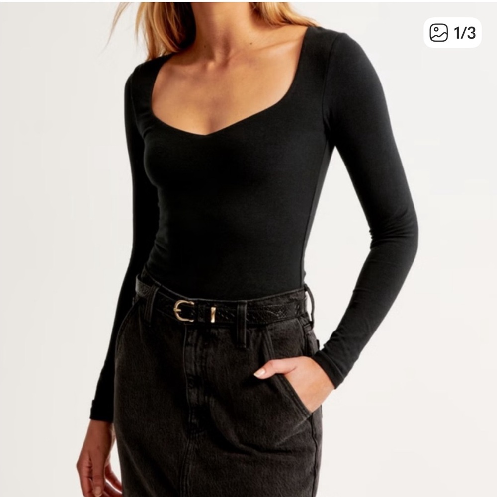Abercrombie & Fitch Long Sleeve Bodysuit Black Size S Deep Sweetheart Neckline